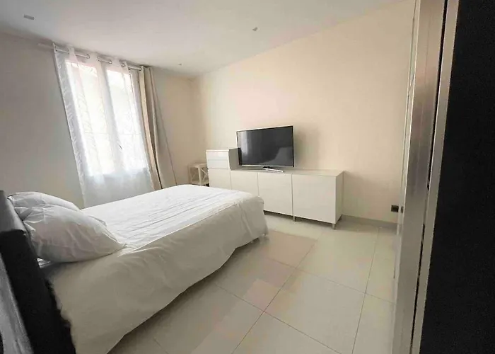 Cap D Ail 2 Pieces Proches Monaco Et Plage